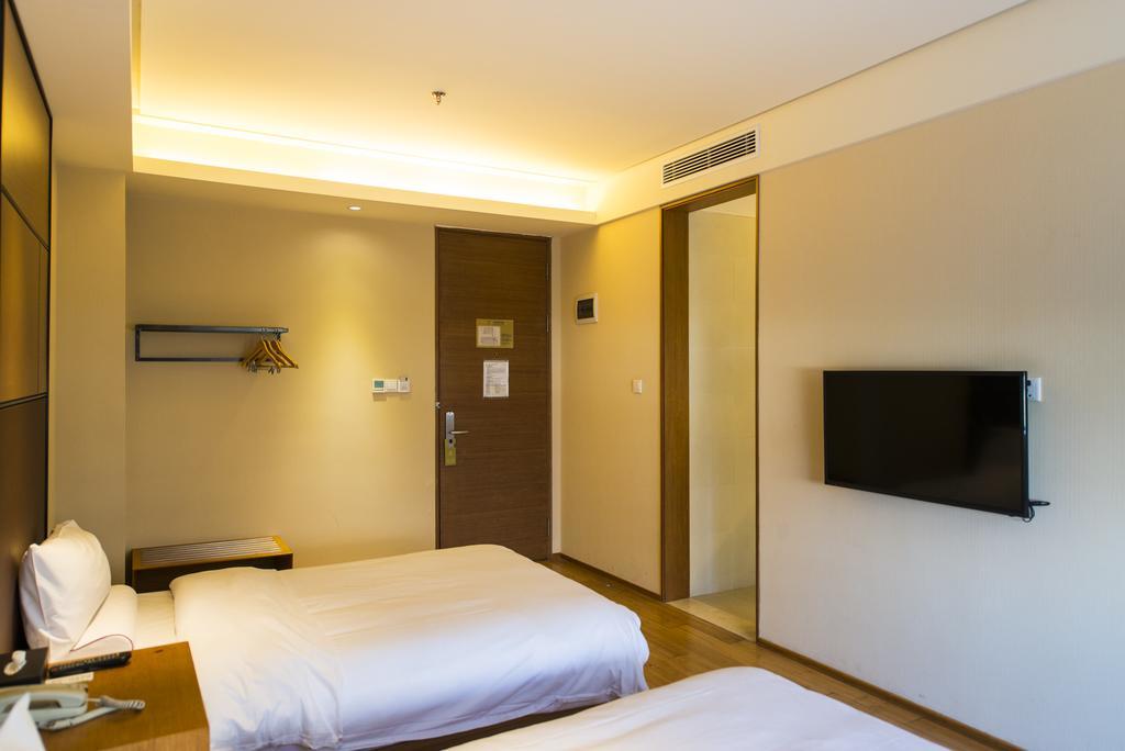 Ji Hotel Panjin Railway Station Екстериор снимка