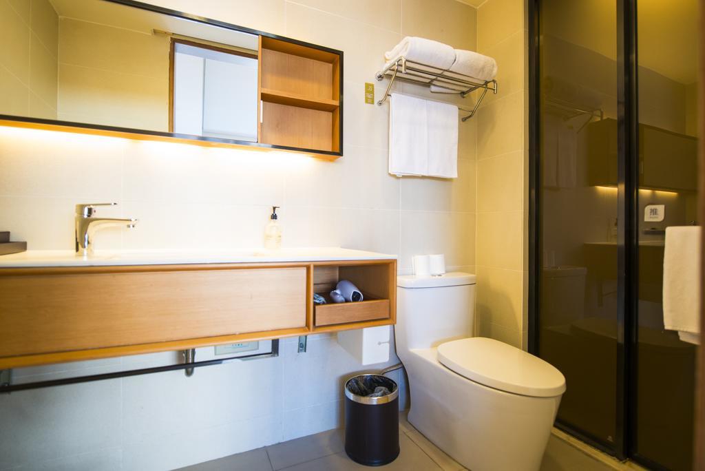 Ji Hotel Panjin Railway Station Екстериор снимка